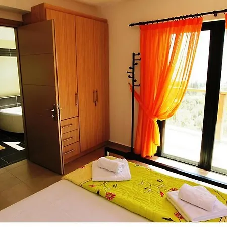 펜션 Princes ' Islands Luxury Residences *