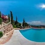 Tatil Evi Princes ' Islands Luxury Residences Nydri (Lefkada)