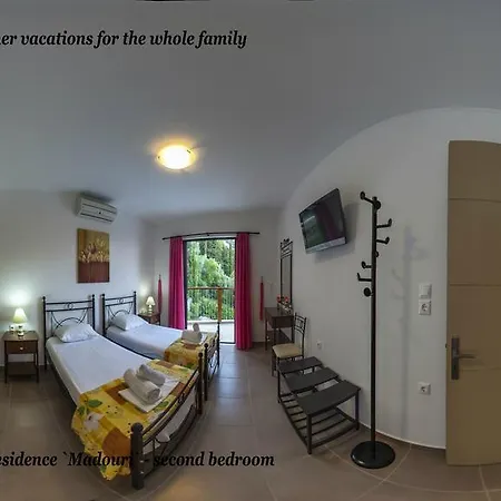 Princes ' Islands Luxury Residences נידרי