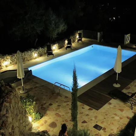 Princes ' Islands Luxury Residences Nydri (Lefkada)