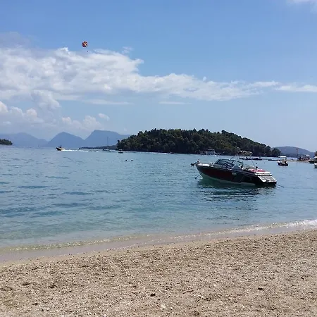 בית נופש Princes ' Islands Luxury Residences נידרי