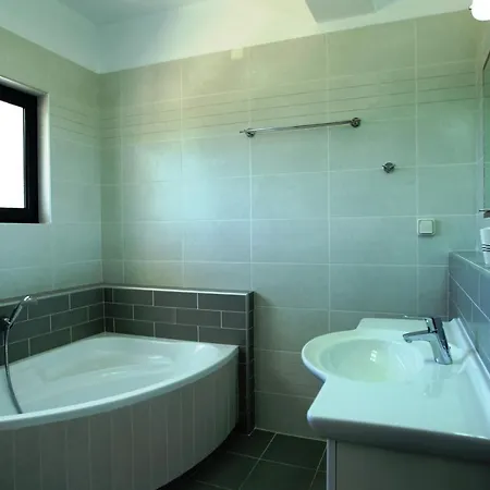 בית נופש Princes ' Islands Luxury Residences