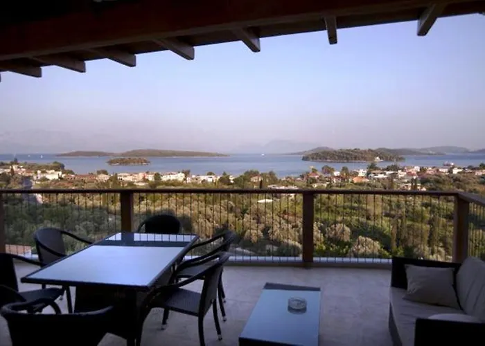 Princes ' Islands Luxury Residences Дом отдыха Нидри